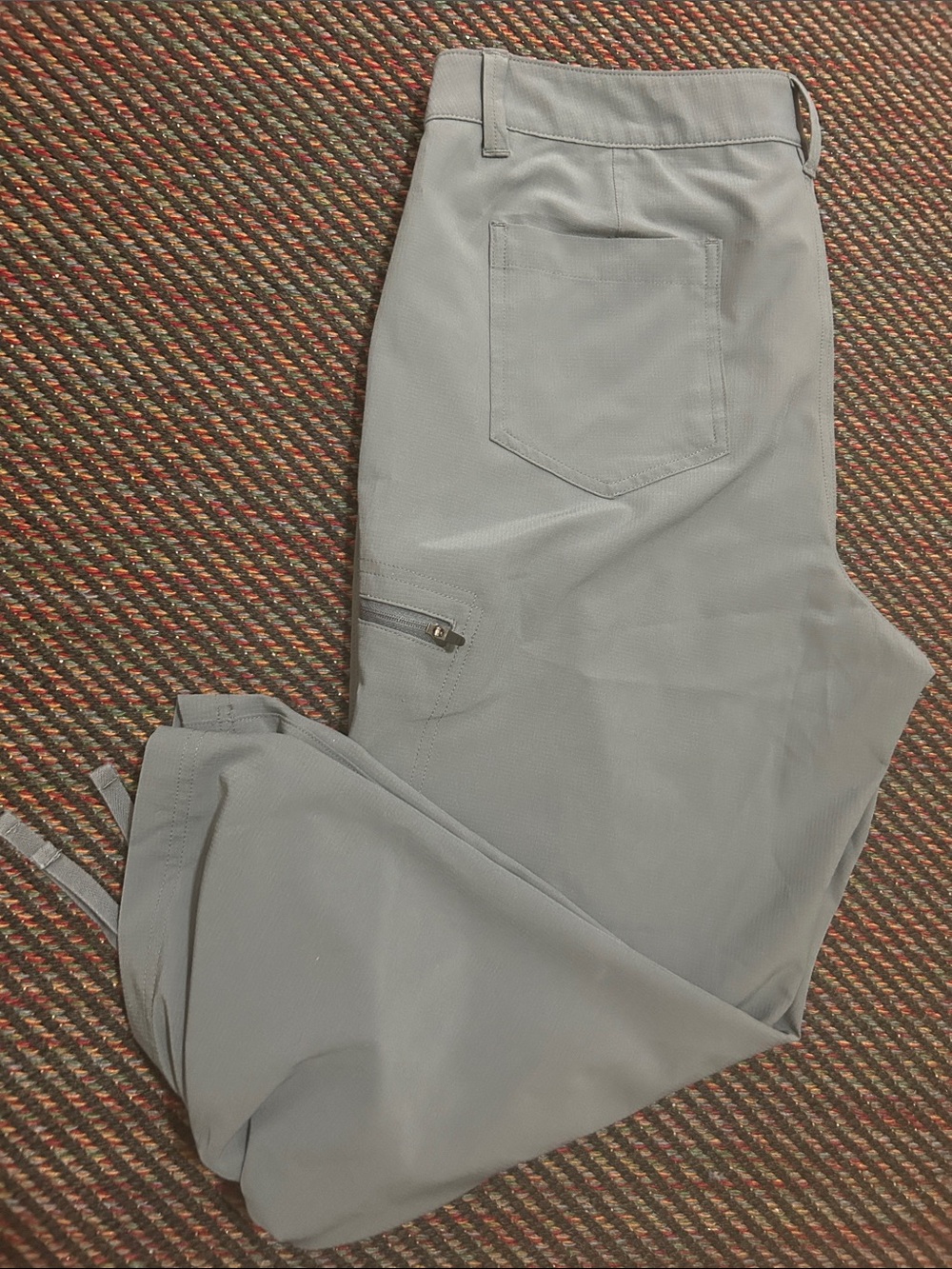 Eddie Bauer Ripstop Hiking Capri Pants Slate Gray Ruched Trail Tech Size 10 - Picture 5 of 10